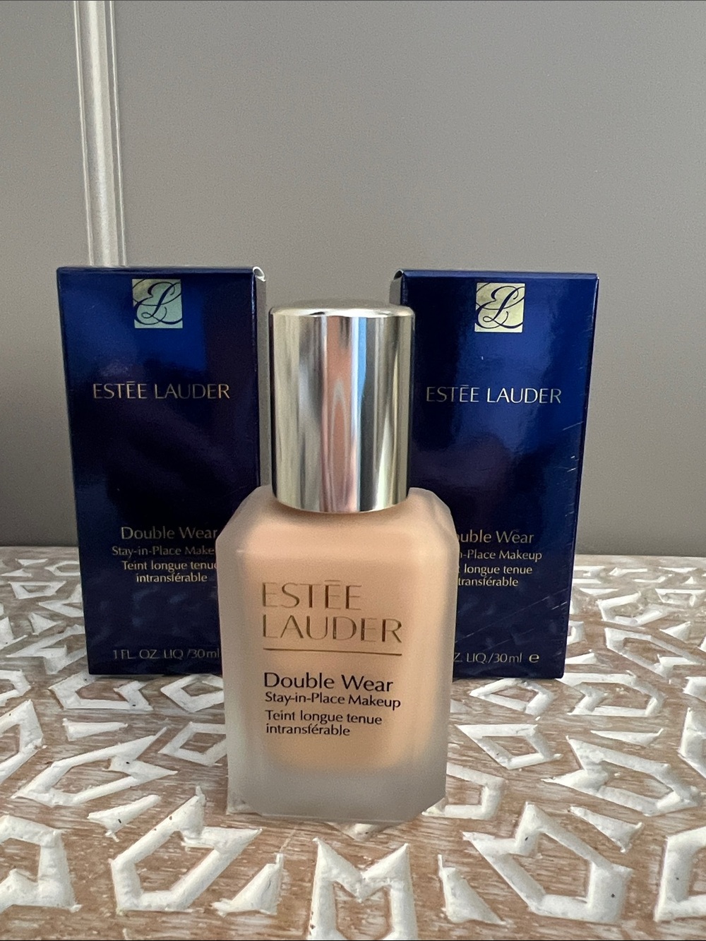 Estee Lauder Double Wear Stay-in-Place Makeup - Colors 2N1 2N3 2C2 2C3 2W1